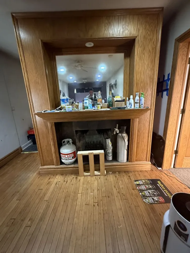 4256 North Meade Avenue Chicago IL 60634