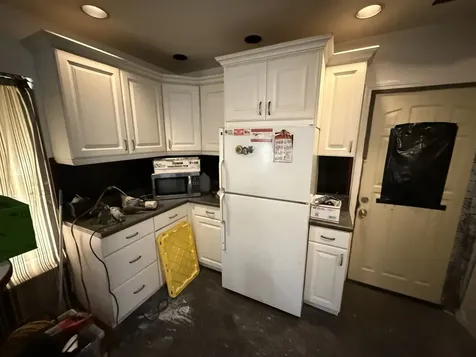 4256 North Meade Avenue Chicago IL 60634