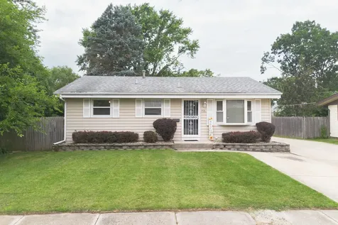1527 South Main Street Belvidere IL 61008