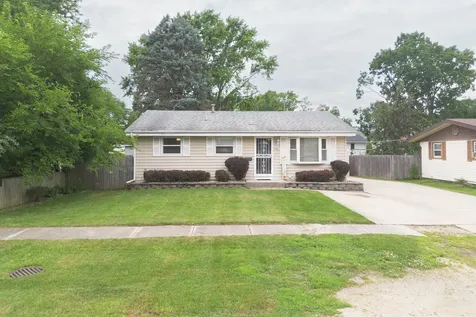 1527 South Main Street Belvidere IL 61008
