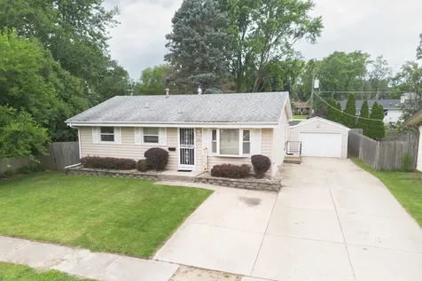 1527 South Main Street Belvidere IL 61008