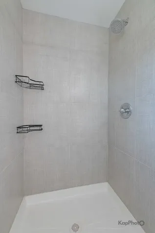 65 Laurel Trail Wheeling IL 60090