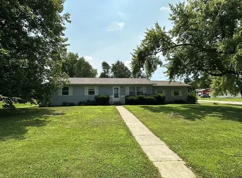 804 North Birch Drive Lena IL 61048