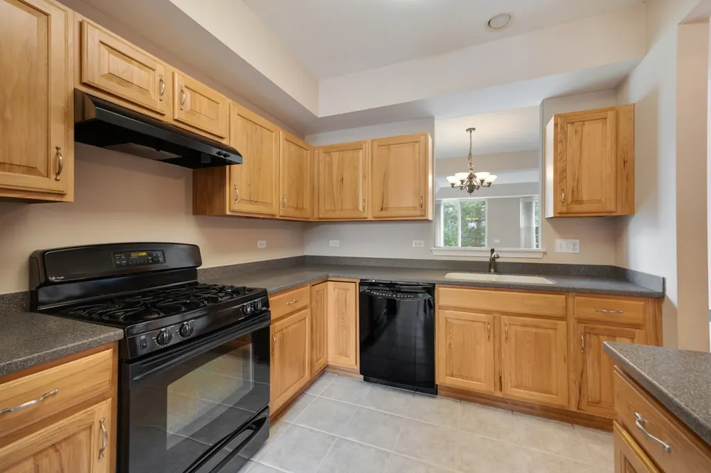 12452 Wedgemere Drive Huntley IL 60142