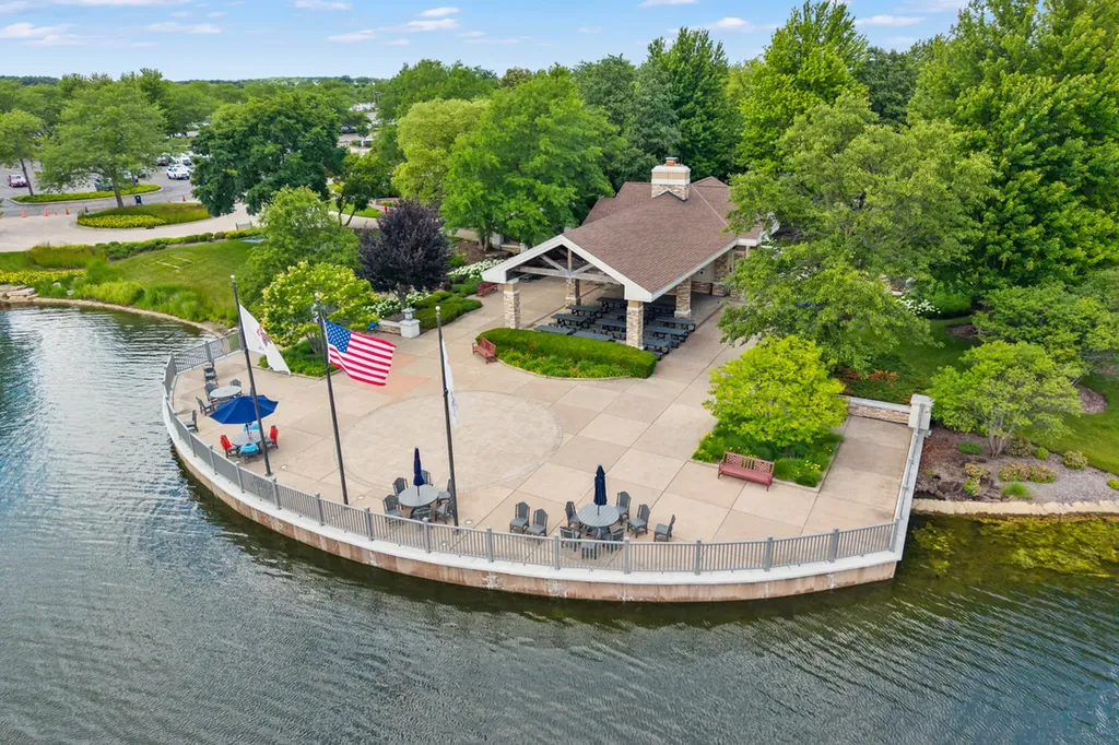 12452 Wedgemere Drive Huntley IL 60142
