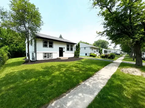 2843 224TH Street Sauk Village IL 60411
