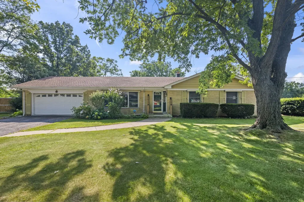 6231 Linden Lane La Grange Highlands IL 60525