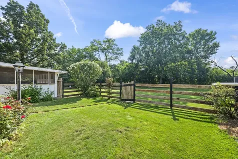 6231 Linden Lane La Grange Highlands IL 60525