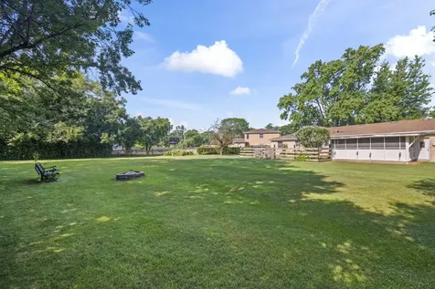 6231 Linden Lane La Grange Highlands IL 60525