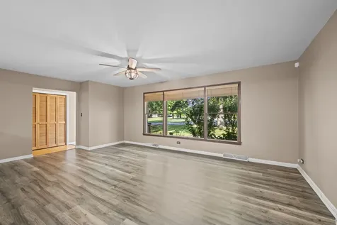 6231 Linden Lane La Grange Highlands IL 60525