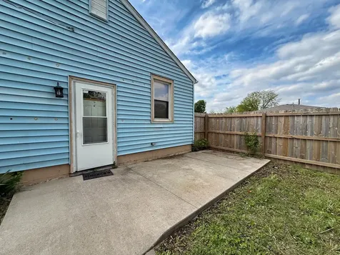3607 9TH Street Rock Island IL 61201