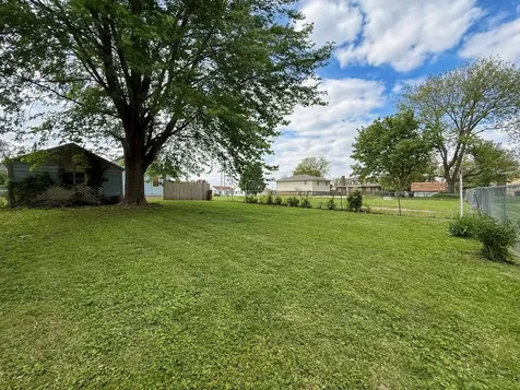 3607 9TH Street Rock Island IL 61201