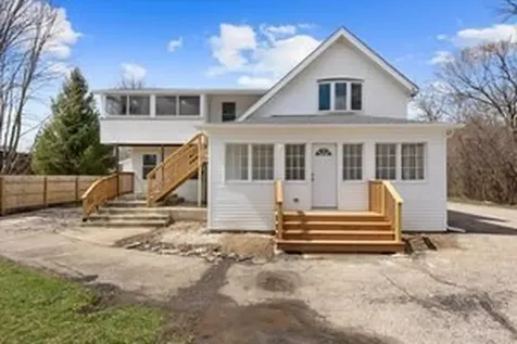 544 North Hainesville Road Round Lake Park IL 60073