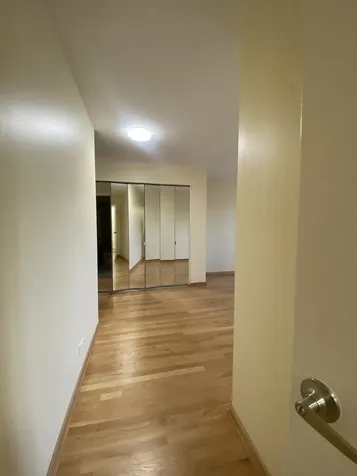 9375 Landings Lane Des Plaines IL 60016