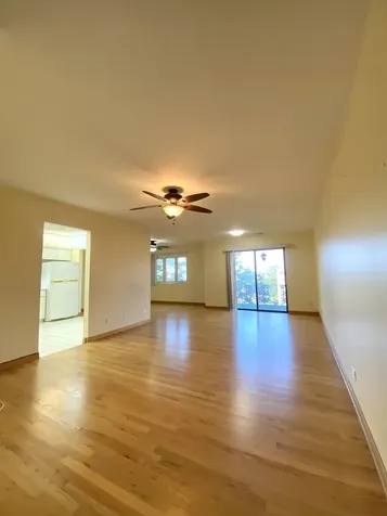 9375 Landings Lane Des Plaines IL 60016