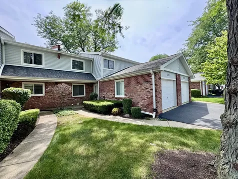 221 West Golfview Terrace Palatine IL 60067