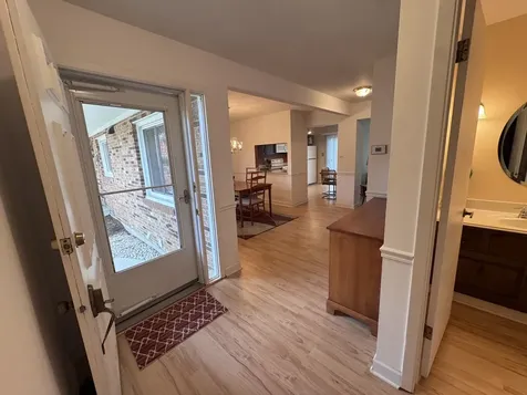 221 West Golfview Terrace Palatine IL 60067