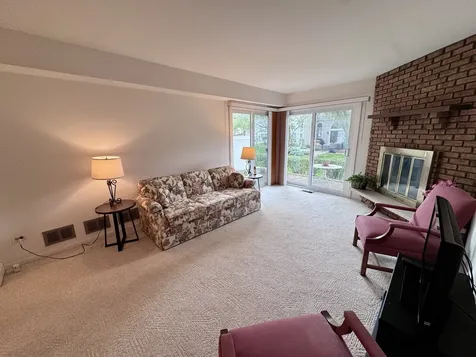 221 West Golfview Terrace Palatine IL 60067