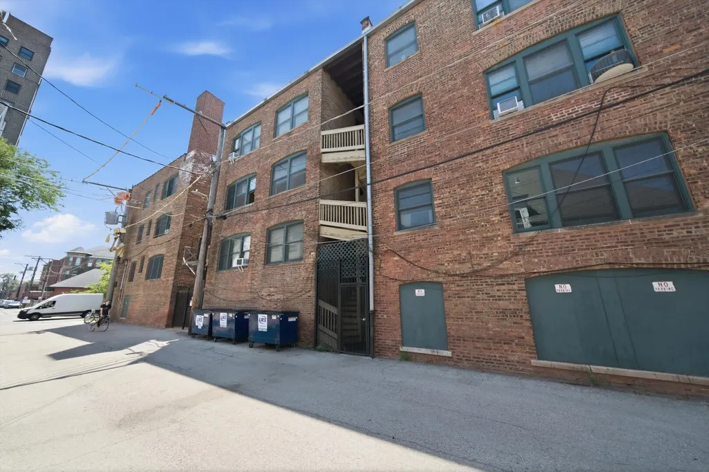 5551 South Kimbark Avenue Chicago IL 60637