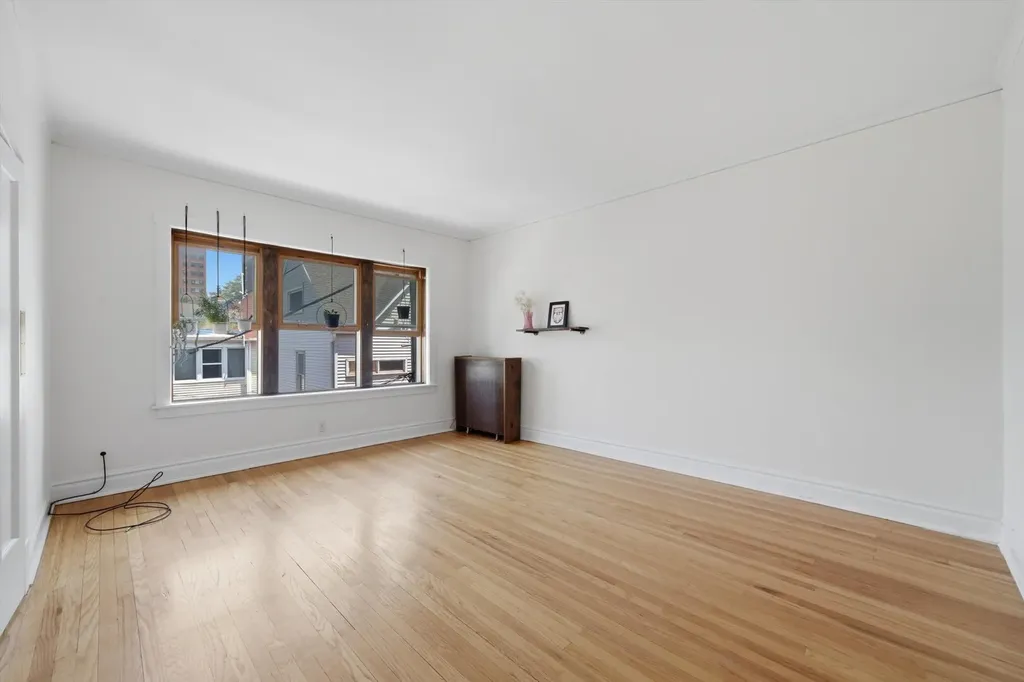 5551 South Kimbark Avenue Chicago IL 60637
