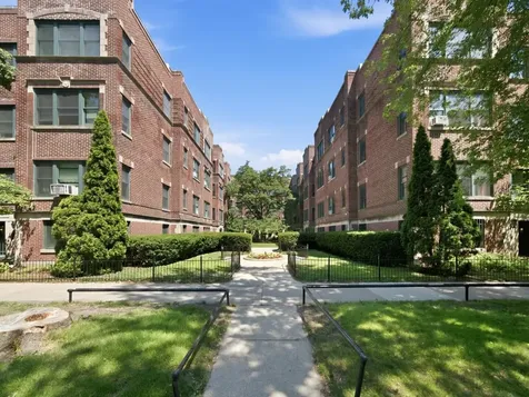 5551 South Kimbark Avenue Chicago IL 60637