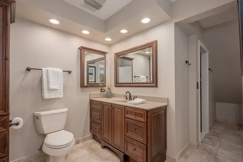 921 Ray Street Geneva IL 60134