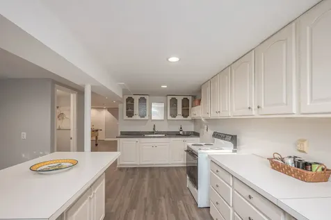 921 Ray Street Geneva IL 60134