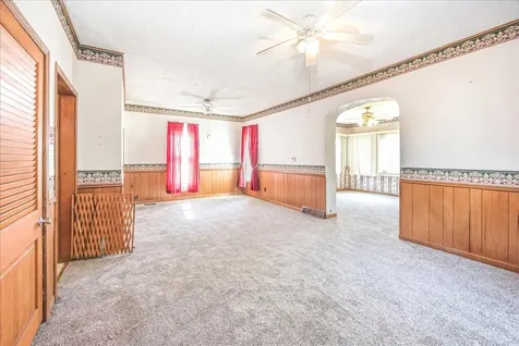 219 East Michigan Avenue Pontiac IL 61764