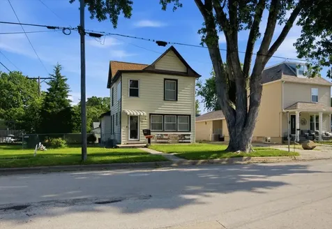 219 East Michigan Avenue Pontiac IL 61764