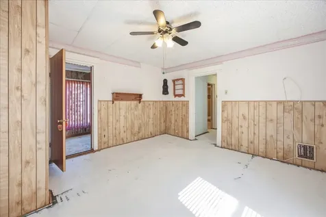 219 East Michigan Avenue Pontiac IL 61764
