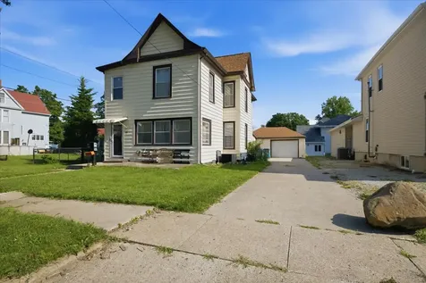 219 East Michigan Avenue Pontiac IL 61764