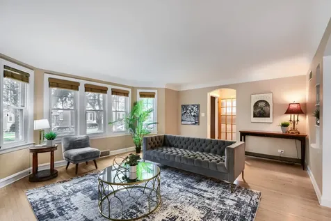 5310 North Lockwood Avenue Chicago IL 60630