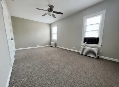 2831 North 75th Avenue Elmwood Park IL 60707