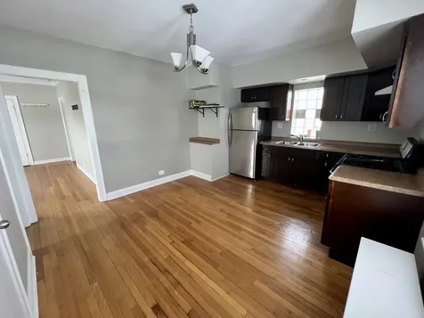 2831 North 75th Avenue Elmwood Park IL 60707