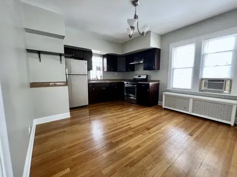 2831 North 75th Avenue Elmwood Park IL 60707