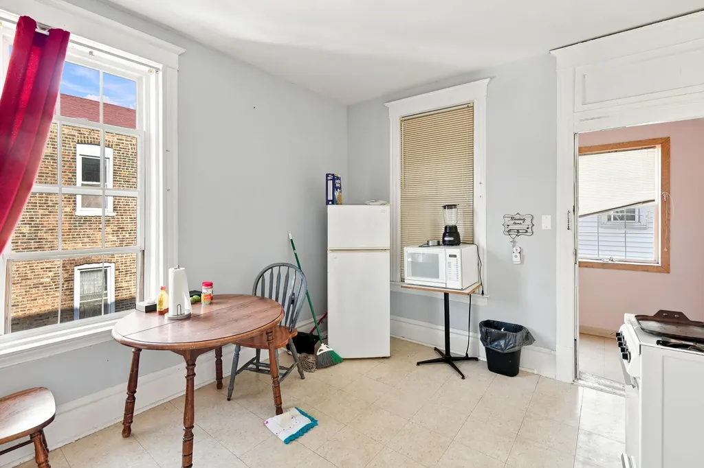 2935 West 25th Place Chicago IL 60623