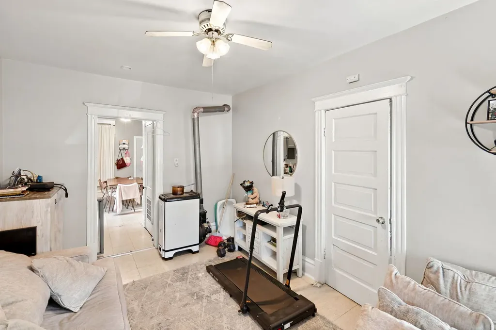 2935 West 25th Place Chicago IL 60623
