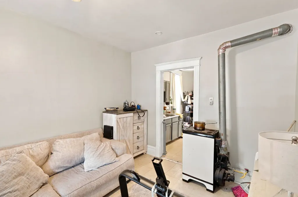 2935 West 25th Place Chicago IL 60623