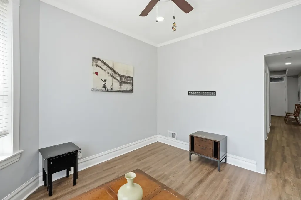 1622 South Karlov Avenue Chicago IL 60623
