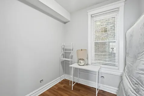 1622 South Karlov Avenue Chicago IL 60623