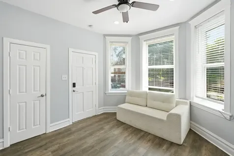 1622 South Karlov Avenue Chicago IL 60623