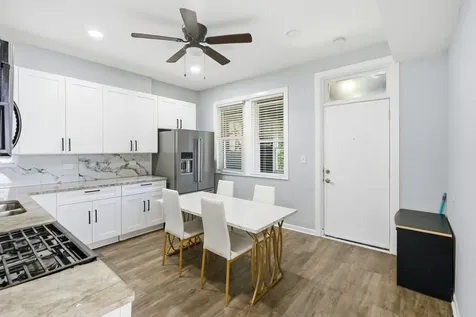 1622 South Karlov Avenue Chicago IL 60623