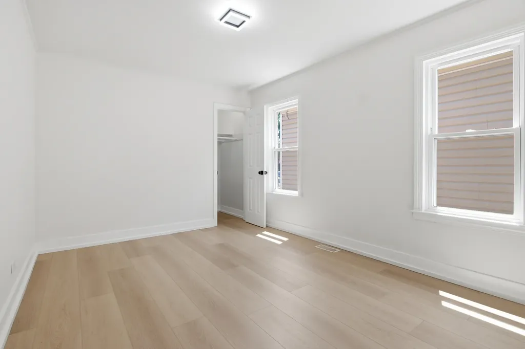 3250 North Olcott Avenue Chicago IL 60634