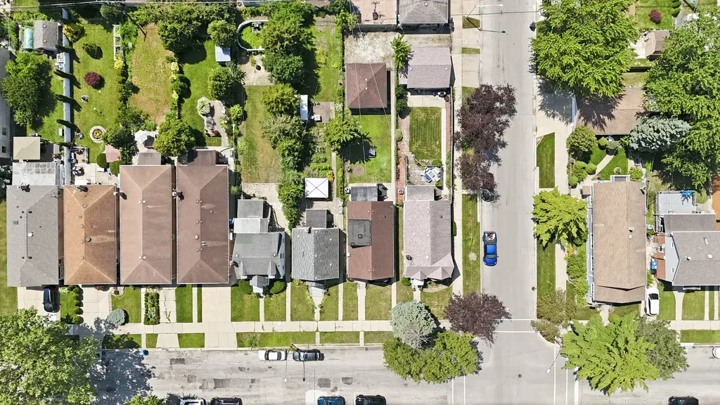 3250 North Olcott Avenue Chicago IL 60634