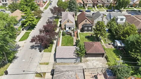 3250 North Olcott Avenue Chicago IL 60634