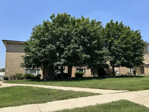 3180 West Meadow Lane Drive Merrionette Park IL 60803