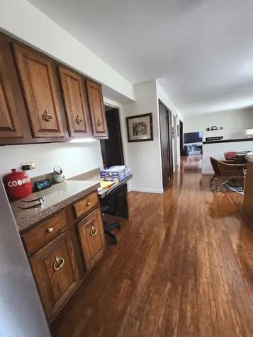 709 Garfield Avenue Libertyville IL 60048