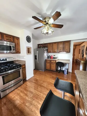 709 Garfield Avenue Libertyville IL 60048