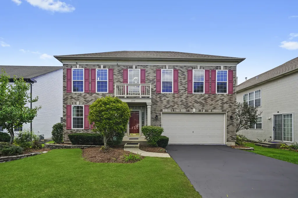 1379 West Deer Court Palatine IL 60067