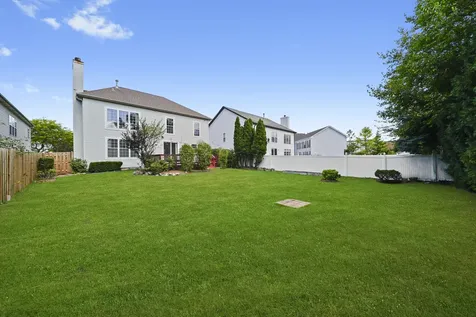 1379 West Deer Court Palatine IL 60067